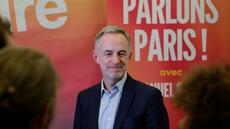 Municipales à Paris: Grégoire (PS) se veut le candidat d'un Paris populaire
