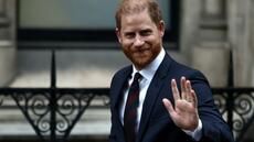 Très ému au tribunal, le prince Harry accuse les tabloïds d'avoir rendu la vie de Meghan infernale
