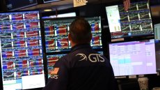 Wall Street ouvre en hausse, satisfaite des résultats d'entreprises