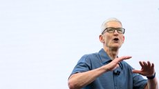 Apple reste très prudent dans l'intelligence artificielle malgré les pressions extérieures