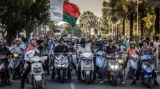 Madagascar: une unité mutinée choisit le nouveau chef d'état-major, le président dénonce une tentative de prise de (…)