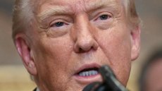 Trump déploie deux sous-marins nucléaires face à des commentaires incendiaires de Moscou