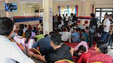 Népal: à Bharatpur, la douloureuse et improbable identification des victimes des crues