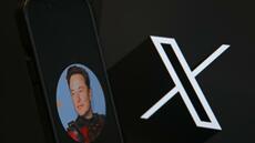 Passe d'armes sur X entre Charlie Hebdo et Elon Musk