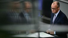 Marchés financiers: Merz appelle à la création d'une Bourse européenne
