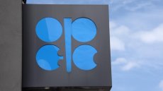 Pétrole: l'Opep+ maintient le doute sur sa production à venir