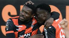 L1: Lens se loupe à Lorient et reste derrière le Paris SG