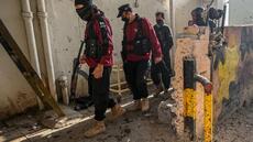 Trois paramilitaires tués dans un attentat-suicide au Pakistan, en plein regain de violences