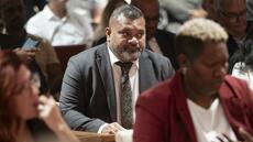 Nouvelle-Calédonie: la présidence du gouvernement échoit à un parti centriste