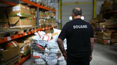 La taxe européenne sur les petits colis chinois entraîne une chute drastique des importations