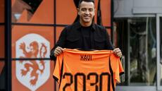 Pays-Bas: Xavi vante sa connexion avec le foot néerlandais