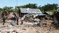 Un salon de thé bombardé en Birmanie: 18 personnes tuées, selon des témoins