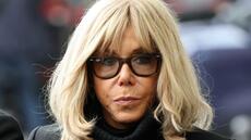 Polémique sales connes: la porte-parole du gouvernement appelle à laisser Brigitte Macron tranquille