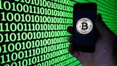 Cryptomonnaies: quand le pari sur bitcoin se retourne contre des entreprises