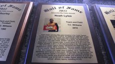 Sur les traces de Noah Lyles à Alexandria, l'ado réservé devenu roi de la piste