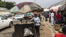 Nigeria: à mi-mandat, le président Tinubu peine à redresser l’économie et la sécurité