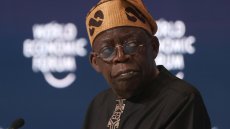 Nigeria: une vague de défections dans l'opposition renforce le président Tinubu