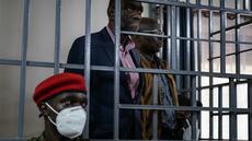 Le Kenya a conduit l'opposant ougandais Besigye sur son lit de mort, dénoncent des défenseurs des droits humains