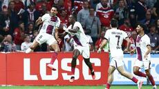 Ligue 1: Paris miraculé mais toujours au ralenti à Lille