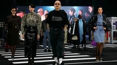 A Paris, la mode façon comédie musicale de Willy Chavarria