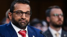 Sous pression, le directeur du FBI croise le fer avec les démocrates au Sénat