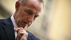 Violences à Paris: Grégoire dénonce un pourrissement du mouvement social organisé par le gouvernement