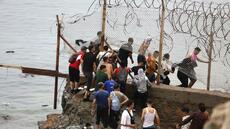 60.000 migrants ont rejoint l'enclave de Ceuta depuis le Maroc, provoquant une crise en Europe