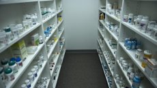 Droits de douane sur les médicaments: quelles exemptions, quels impacts?