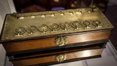 Un rare exemplaire de la machine à calculer de Pascal mis aux enchères