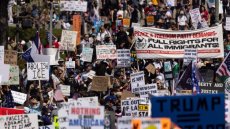 Des millions d'Américains attendus pour défiler contre Trump