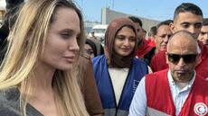 Gaza: la star hollywoodienne Angelina Jolie au point passage de Rafah, en Egypte