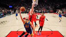 NBA: Curry piquant avec 48 points mais les Warriors perdent