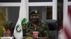 Nigeria: le président nomme l'ancien chef d'état-major des armées ministre de la Défense