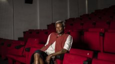 Mon coeur est à Lagos: Akinola Davies célèbre la sortie au Nigeria de son film primé à Cannes