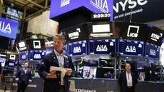 Wall Street ouvre sans direction claire, digère de nouveaux indicateurs économiques