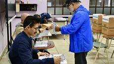 Le Costa Rica élit son président, la candidate conservatrice favorite