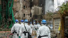 Incendie de Hong Kong : 14 personnes arrêtées, le bilan s'alourdit à 151 morts