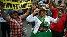 Le Pérou élit un nouveau président par intérim à deux mois de la présidentielle