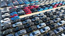 Voitures électriques chinoises: l'UE ouvre la porte à une alternative aux taxes antidumping