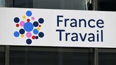 Le taux de chômage en France poursuit sa hausse, surtout chez les jeunes