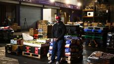 Nous sommes des fantômes: à la rencontre de travailleurs de nuit immigrés au Royaume-Uni