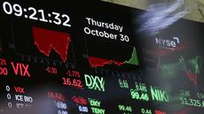 Wall Street termine en baisse, lestée par la tech et la Fed