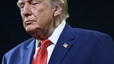 Les Etats-Unis à 100 jours d'élections de mi-mandat décisives pour Trump