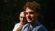 A Avignon, deux générations dansent leur fascination pour Jacques Brel