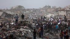 Gaza: vu du ciel, un territoire plongé dans le noir