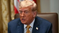 Trump menace d'une nouvelle volée de droits de douane, cuivre en tête