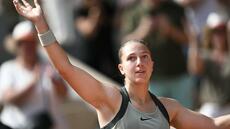 Tennis: Diane Parry glane son premier titre au Mexique