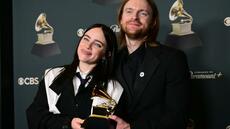 WILDFLOWER de Billie Eilish reçoit le Grammy Award de la chanson de l'année