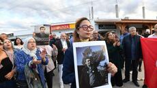 Tunisie: après 33 jours, l'opposant emprisonné Jawhar Ben Mbarek suspend sa grève de la faim