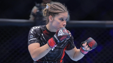 Je leur mets une petite rouste!: Océane Samson, championne de MMA et policière